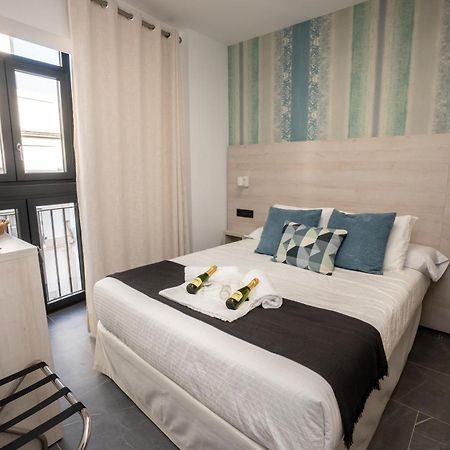 Отель Nerja-Centro-Jacuzzi- Mirador De La Ermita- Adults Recommended Экстерьер фото
