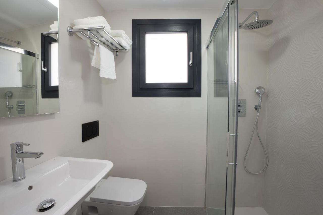 Отель Nerja-Centro-Jacuzzi- Mirador De La Ermita- Adults Recommended Экстерьер фото